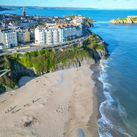 South Beach View - 2 Bedroom Apartment - Tenby Exterior photo