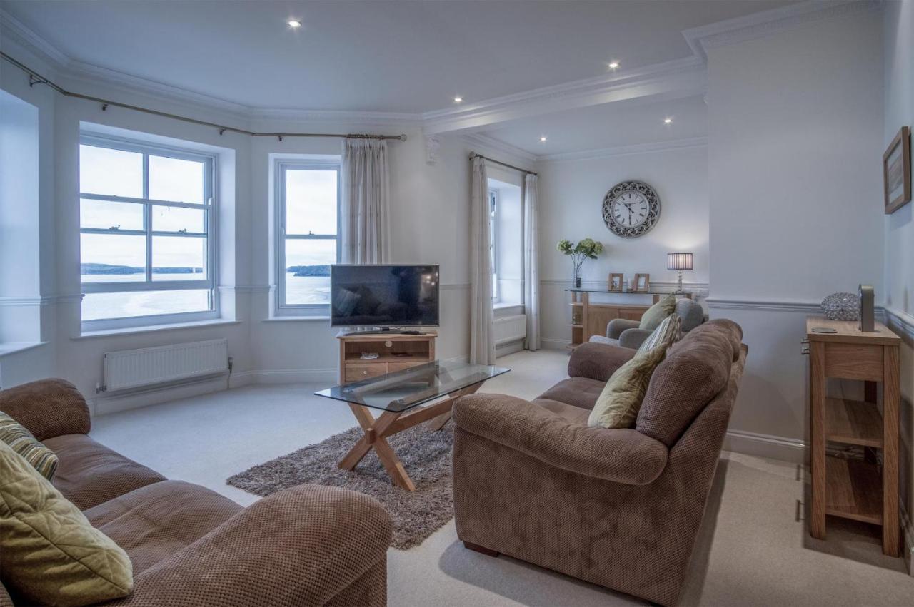 South Beach View - 2 Bedroom Apartment - Tenby Exterior photo